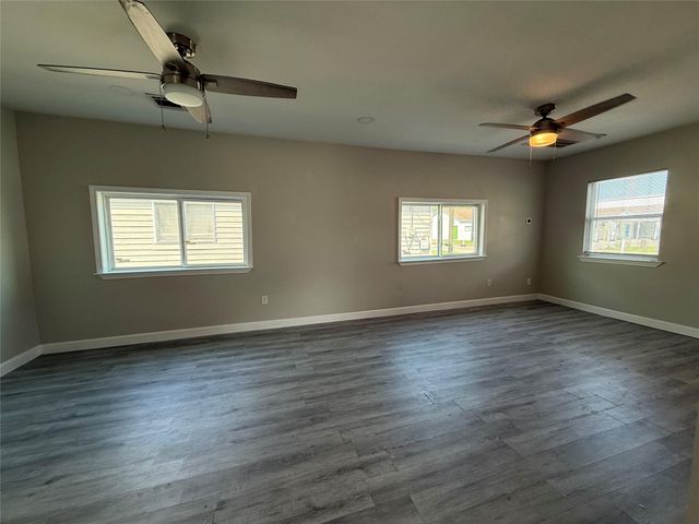 1129 Beech Street, Baytown, TX 77520
