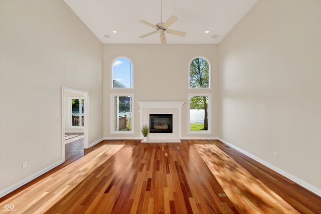12244 Bayhill Drive, Carmel, IN 46033