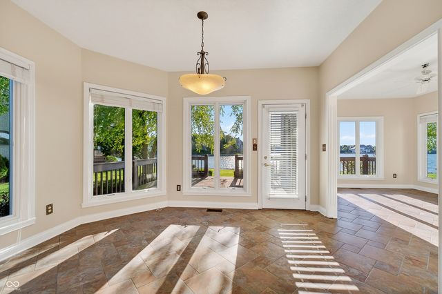 12244 Bayhill Drive, Carmel, IN 46033