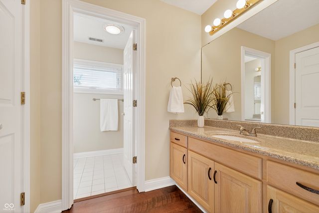 12244 Bayhill Drive, Carmel, IN 46033