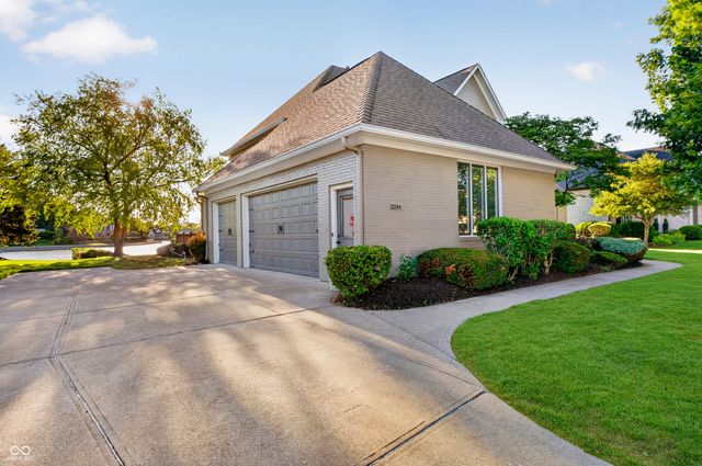 12244 Bayhill Drive, Carmel, IN 46033
