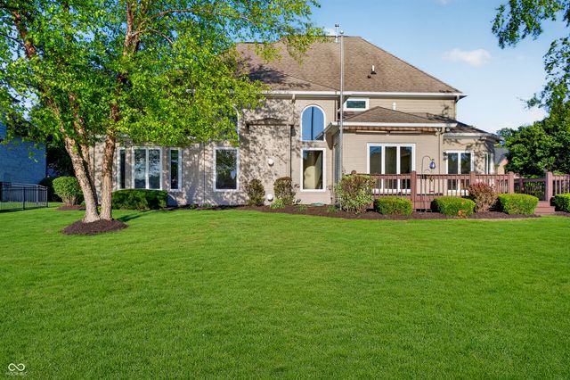 12244 Bayhill Drive, Carmel, IN 46033