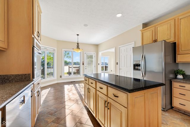 12244 Bayhill Drive, Carmel, IN 46033