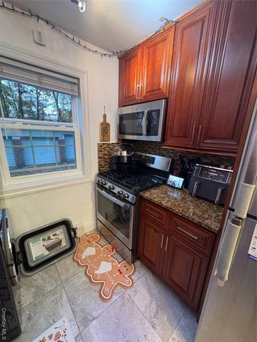 22411 Kingsbury Avenue A, Oakland Gardens, NY 11364