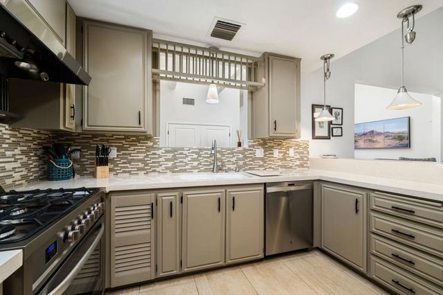 75762 Valle Vista, Indian Wells, CA 92210