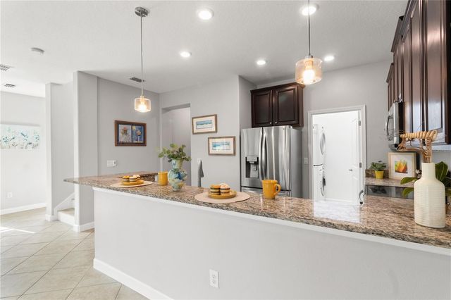 3281 GENTLE DELL, Wesley Chapel, FL 33543
