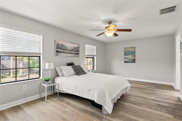 3281 GENTLE DELL, Wesley Chapel, FL 33543