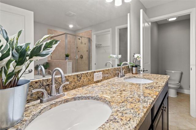 3281 GENTLE DELL, Wesley Chapel, FL 33543