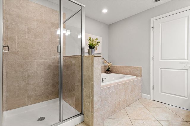 3281 GENTLE DELL, Wesley Chapel, FL 33543