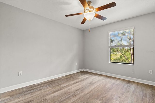 3281 GENTLE DELL, Wesley Chapel, FL 33543