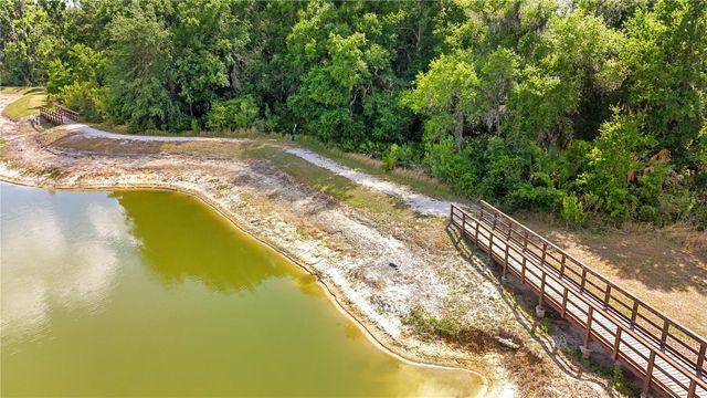 3281 GENTLE DELL, Wesley Chapel, FL 33543