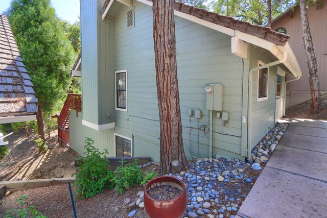 50840 Smoke Tree Trail, Bass Lake, CA 93604