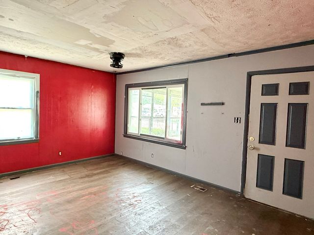 606 Good Avenue, Indianapolis, IN 46219