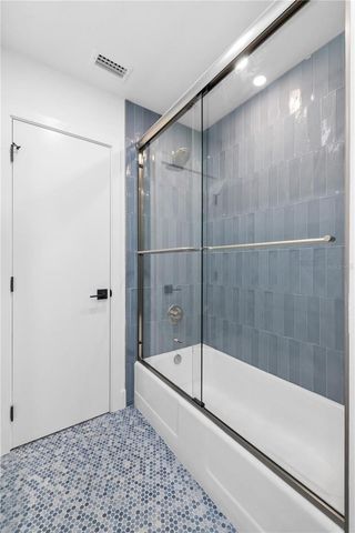 3705 TANGIER TERRACE, Sarasota, FL 34239