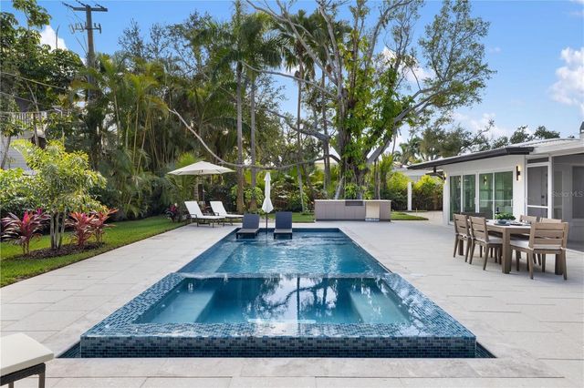 3705 TANGIER TERRACE, Sarasota, FL 34239