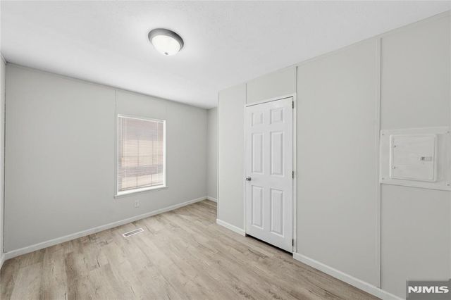47 Helen, Moonachie, NJ 07074