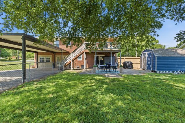 124 Chippendale Dr, Hendersonville, TN 37075
