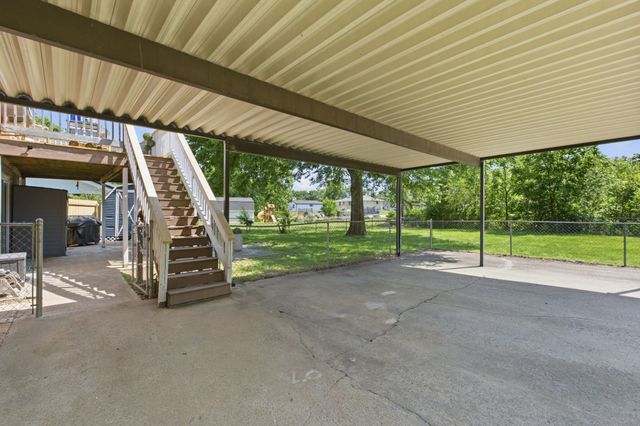 124 Chippendale Dr, Hendersonville, TN 37075