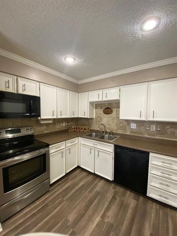 12046 Mighty Oak Drive, Houston, TX 77066