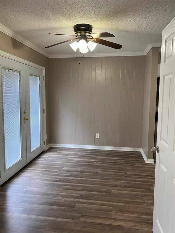 12046 Mighty Oak Drive, Houston, TX 77066