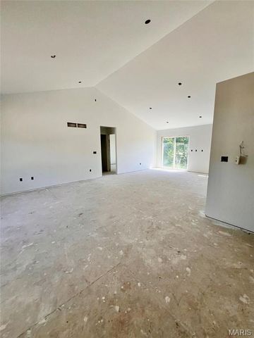 774 Sydney Court, Washington, MO 63090