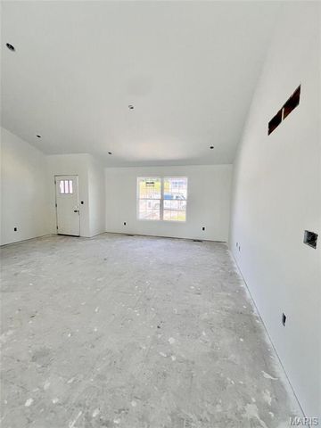 774 Sydney Court, Washington, MO 63090
