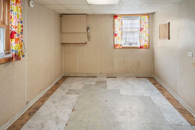2317 East Avenue, Berwyn, IL 60402