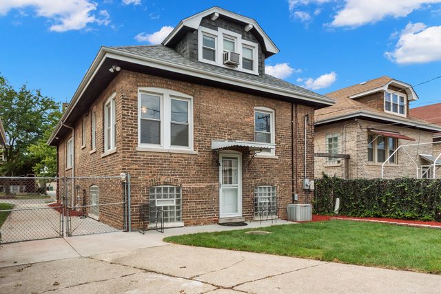 2317 East Avenue, Berwyn, IL 60402