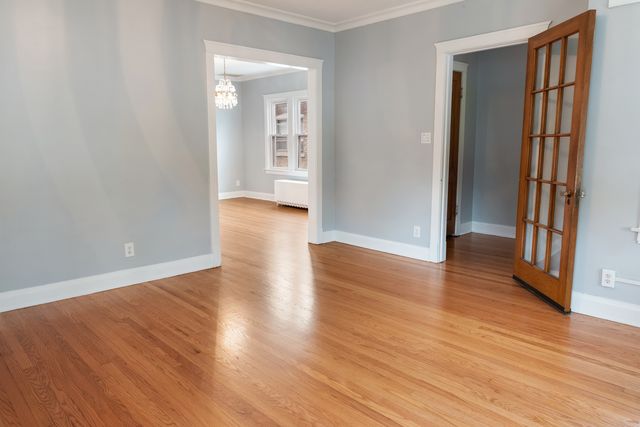 2317 East Avenue, Berwyn, IL 60402