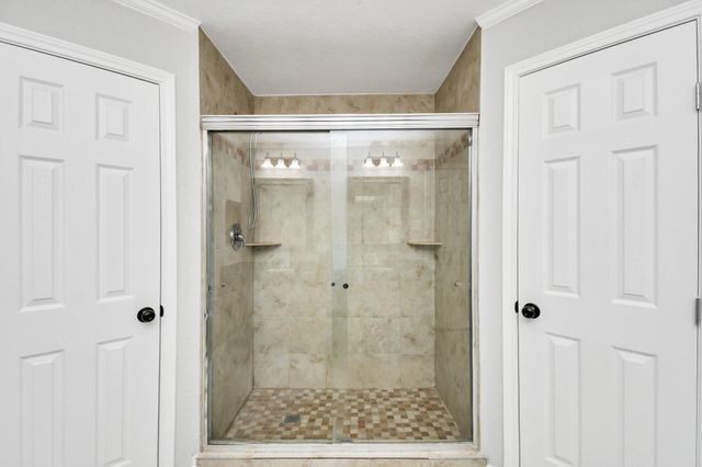 315 Muirwood Lane, Sugar Land, TX 77498