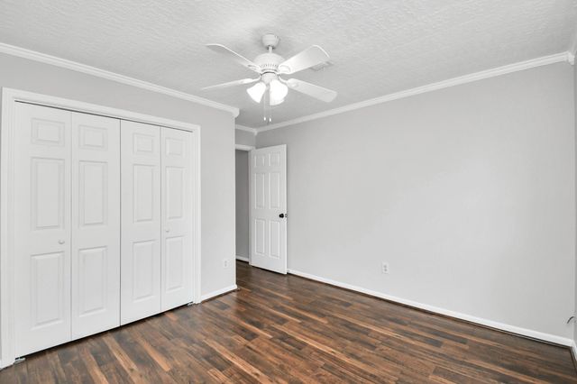 315 Muirwood Lane, Sugar Land, TX 77498