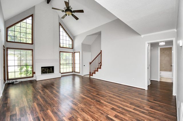 315 Muirwood Lane, Sugar Land, TX 77498