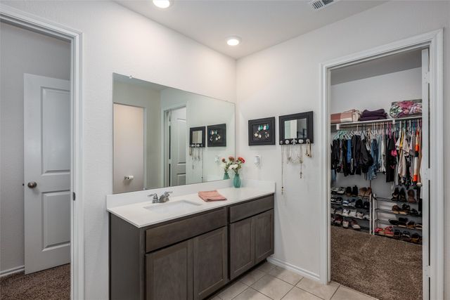 1007 Stockyard Street, Royse City, TX 75189