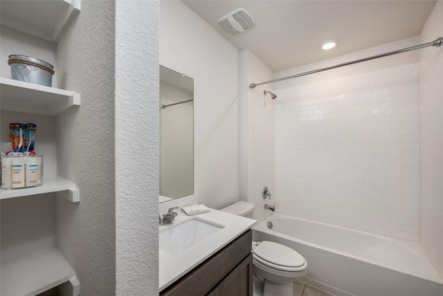 1007 Stockyard Street, Royse City, TX 75189