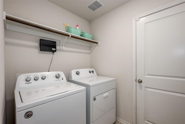 1007 Stockyard Street, Royse City, TX 75189