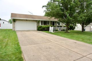 3415 Darbyshire Drive, Canfield, OH 44406