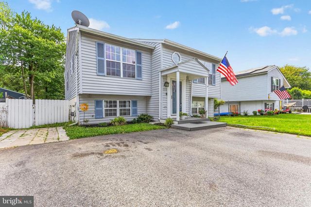 1105 HOTEL DR, Pasadena, MD 21122