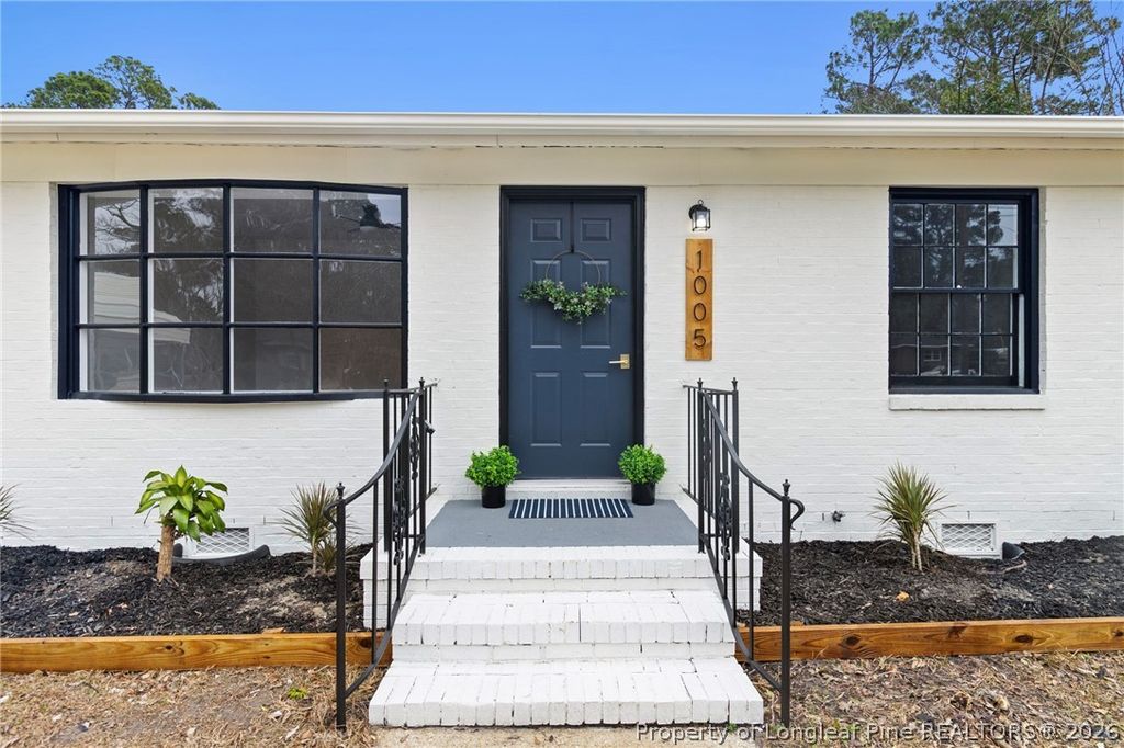 1005 Arberdale Drive, Fayetteville, NC 28304