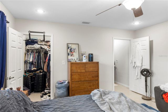 4215 W BAY VISTA AVENUE, Tampa, FL 33611