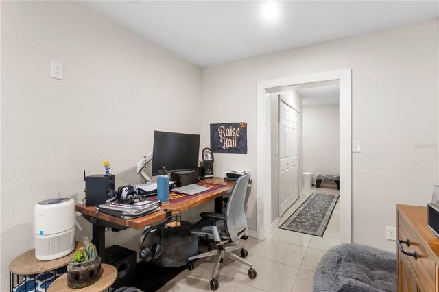 4215 W BAY VISTA AVENUE, Tampa, FL 33611