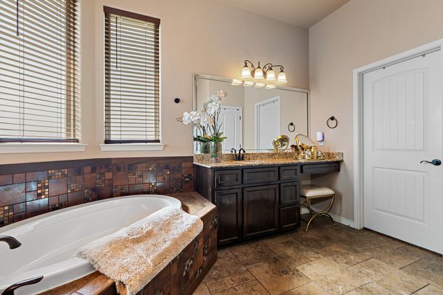 871 CR 4772, Kempner, TX 76539