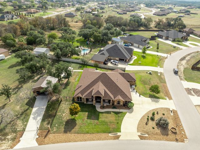 871 CR 4772, Kempner, TX 76539