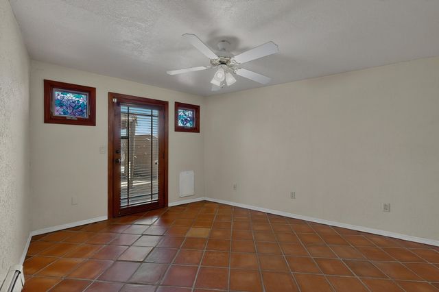 916 Calle Carmilita, Santa Fe, NM 87505