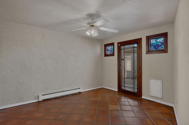 916 Calle Carmilita, Santa Fe, NM 87505