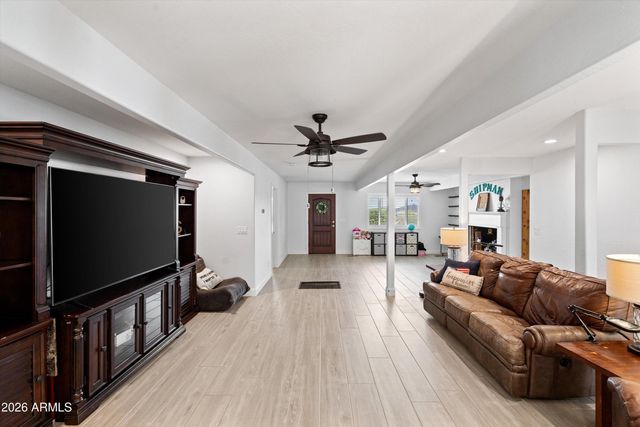 13440 S 190TH Avenue, Buckeye, AZ 85326