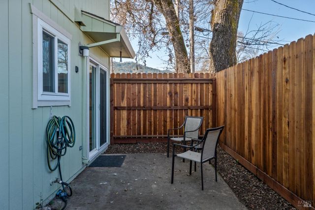 201 Main Cir, Ukiah, CA 95482
