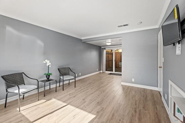 201 Main Cir, Ukiah, CA 95482