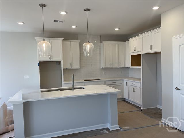 163 Como Drive, Pooler, GA 31322