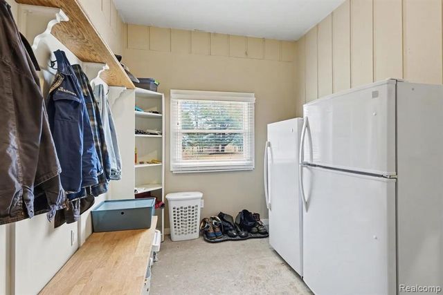1575 Kellogg Road, Brighton, MI 48114
