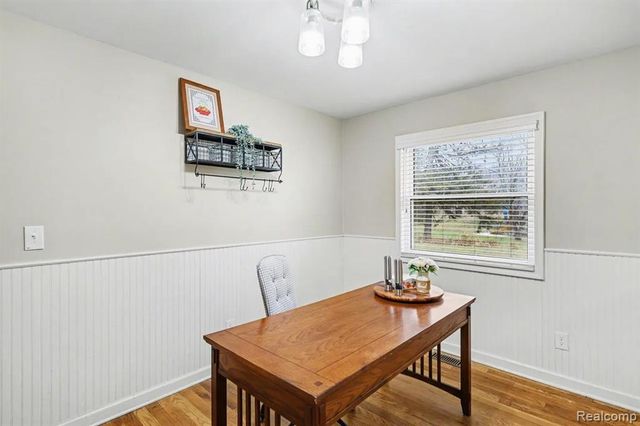 1575 Kellogg Road, Brighton, MI 48114